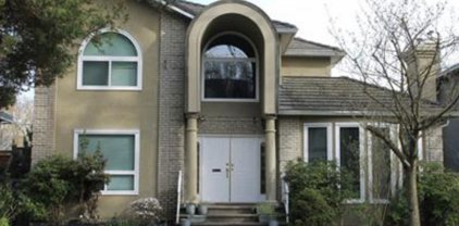 2415 W 13th Avenue, Vancouver