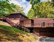 25 Pine Woods Road, Hyde Park image