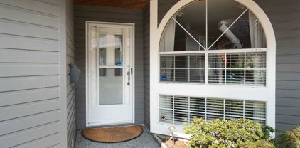 6089 W Boundary Drive, Surrey