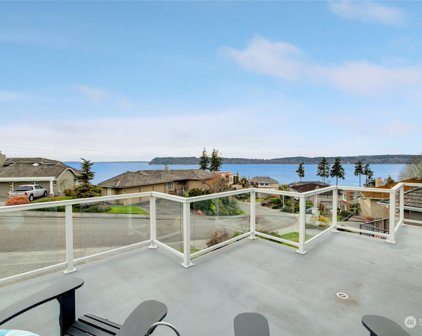 9776 Marine View Drive, Mukilteo