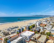 16 Fleet Street, Marina Del Rey image