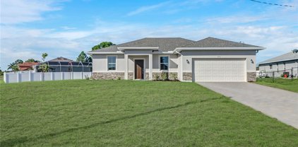 2822 Nw 18th  Place, Cape Coral