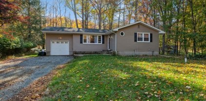 75 River Rd, Califon Boro