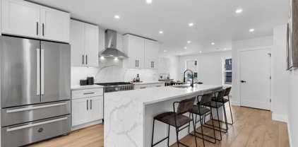 321 V St Ne Unit #1, Washington