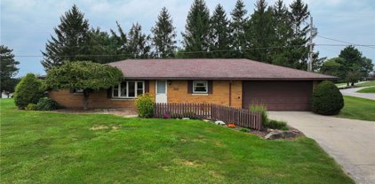5231 State Route 39, Millersburg