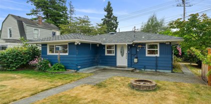 6721 Berkshire Drive, Everett