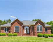 2037 Rossmore Road, Clemmons image