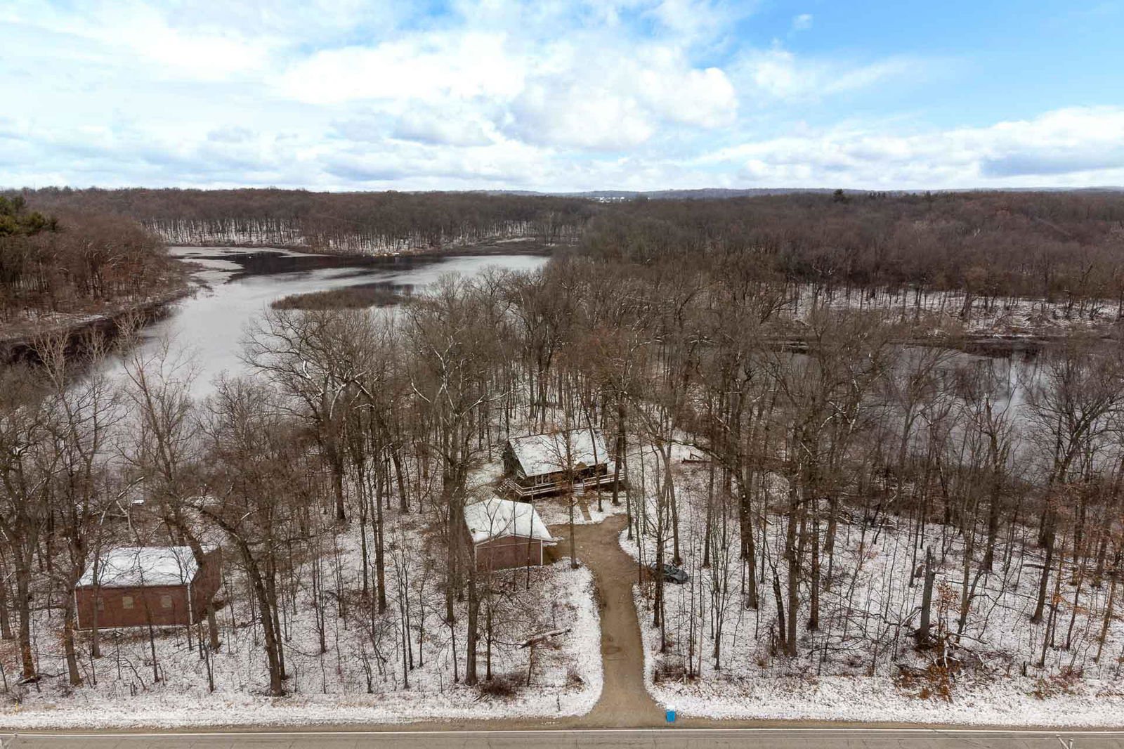 26630 Pine Lake Street, Edwardsburg MI 49112 Cass County MI MLS 22050928