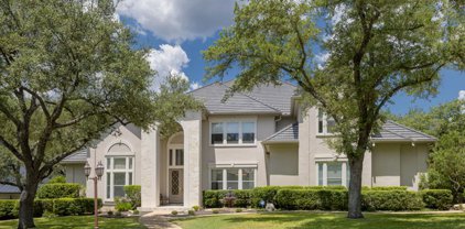 5 Mayborough Ln, San Antonio