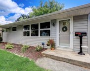 W63N316 Hillcrest Avenue, Cedarburg image