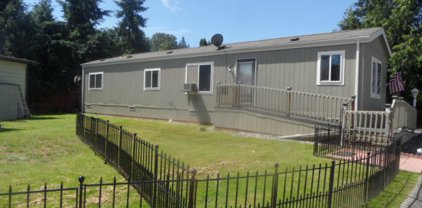 815 124th St  SW Unit #90, Everett