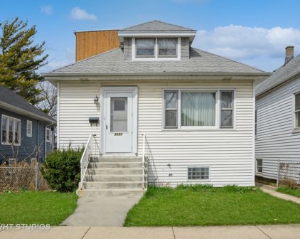 5152 W Winona Street, Chicago