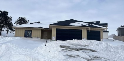 412 W Emerald Cir, Brandon
