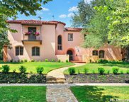 127 E Lynwood Ave, San Antonio image
