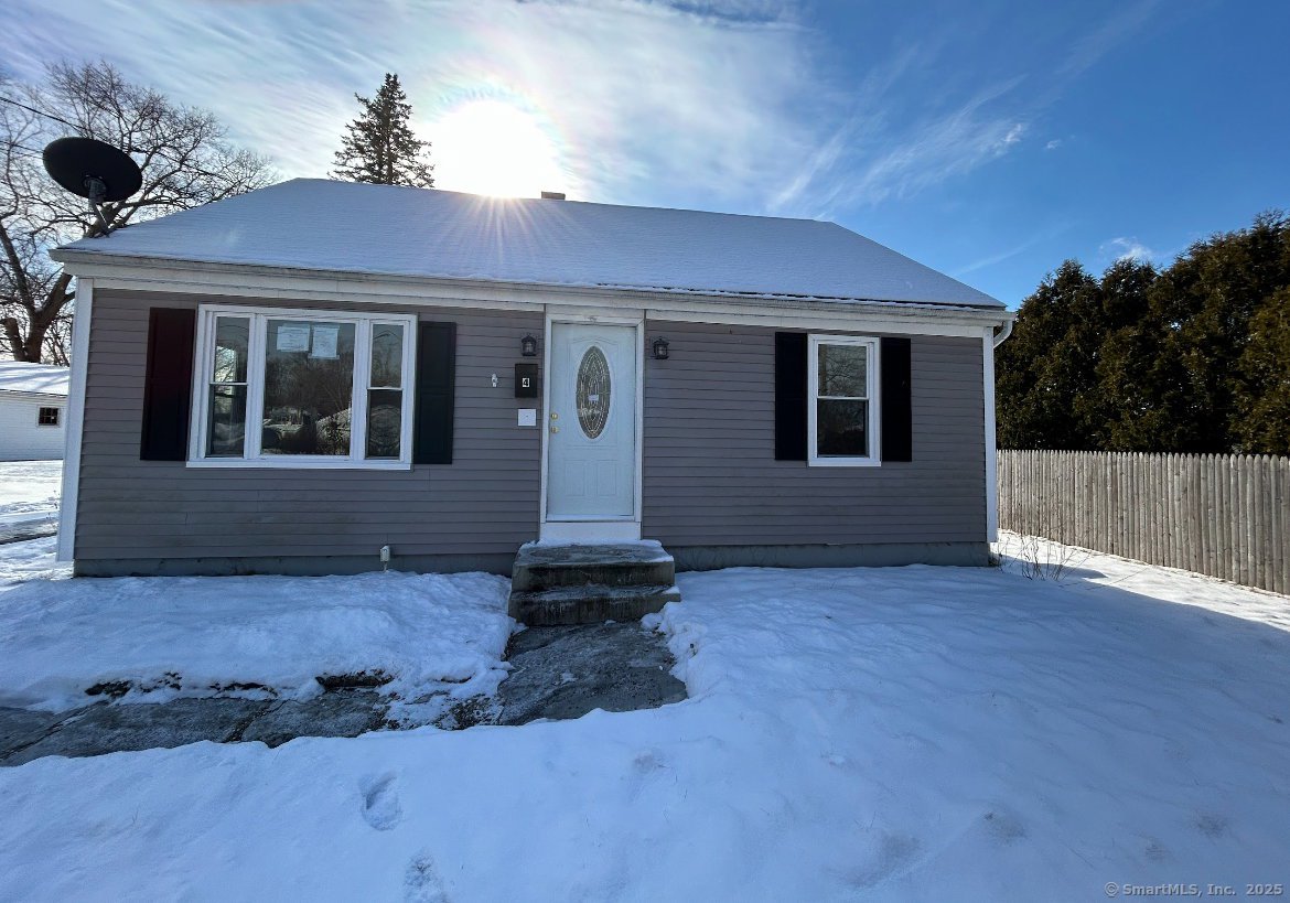 4 Booth Rd, Enfield, 06082
