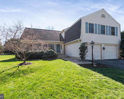 8207 Labbe   Lane, Vienna