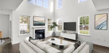 66 Whitney Ave, Morris Plains Boro