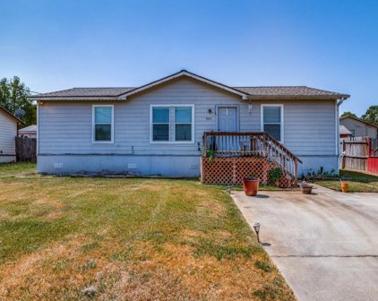 9651 Oak Hill Drive, Willis