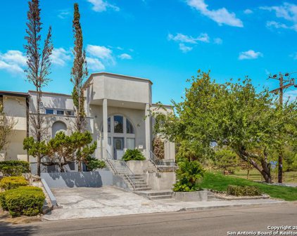 7621 N Songbird, San Antonio
