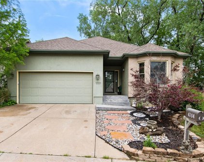4704 NW 59th Court, Kansas City