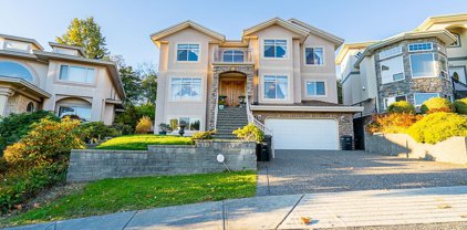 7169 Southview Place, Burnaby