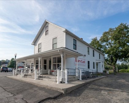 108 Congamond Road, Southwick