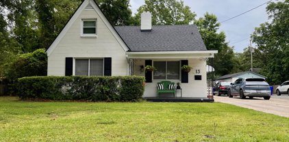 13 Riverdale Drive, Charleston