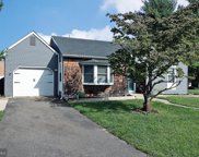 39 Easton Dr, Manchester Township image