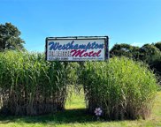 19 Sea Breeze Avenue, Westhampton image