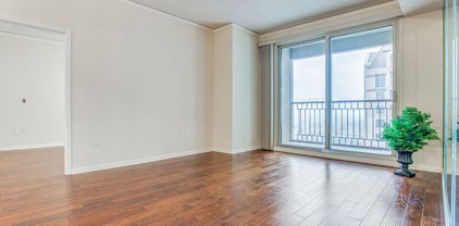 1 Towers Park Ln Unit 2014, San Antonio