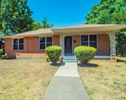 5003 Moss Point  Road, Dallas image