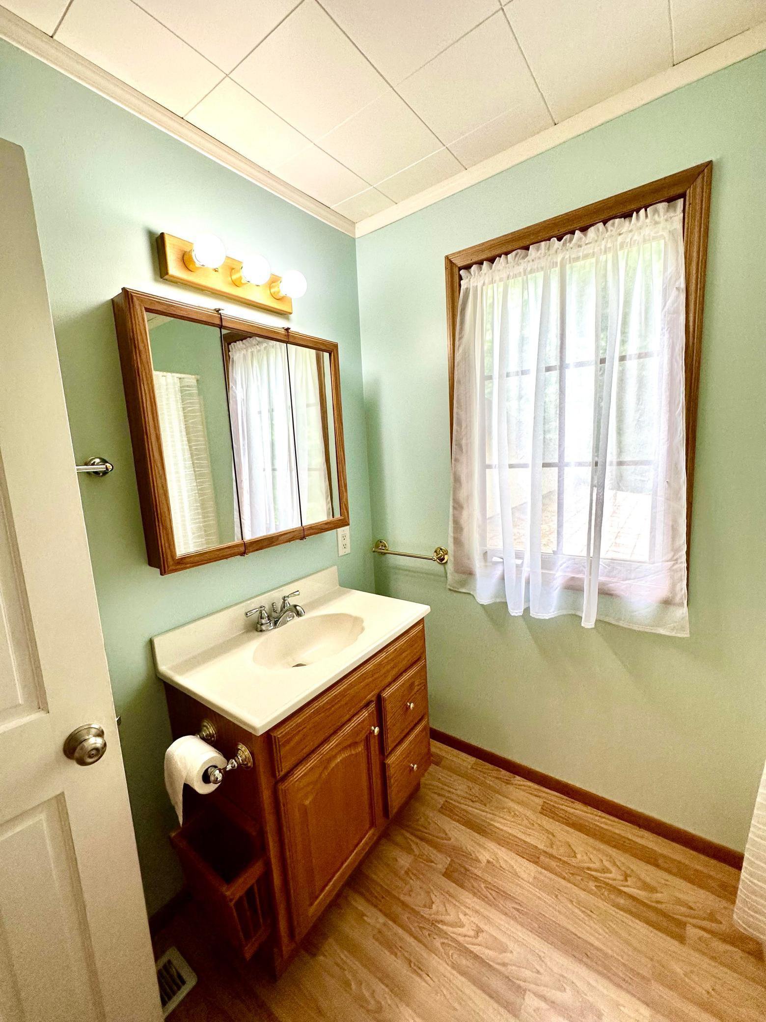 27925 E Bass Lake Road, Cohasset, 55744