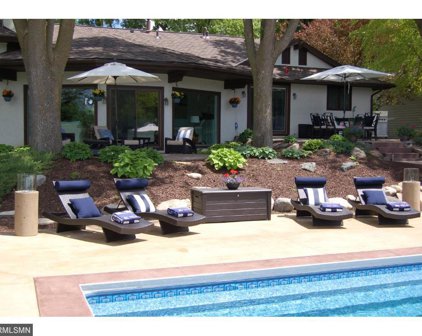 900 Maplecrest Drive, Minnetrista