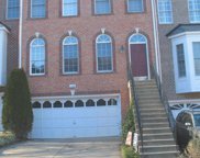 102 Shepherdson  Ne Lane NE, Vienna image