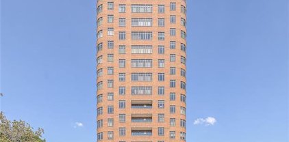 400 W 49th Terrace Unit #2102, Kansas City