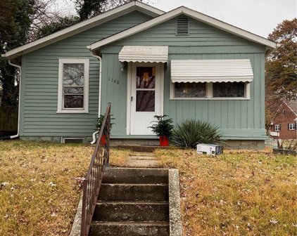 1148 Hall  Street, St Charles