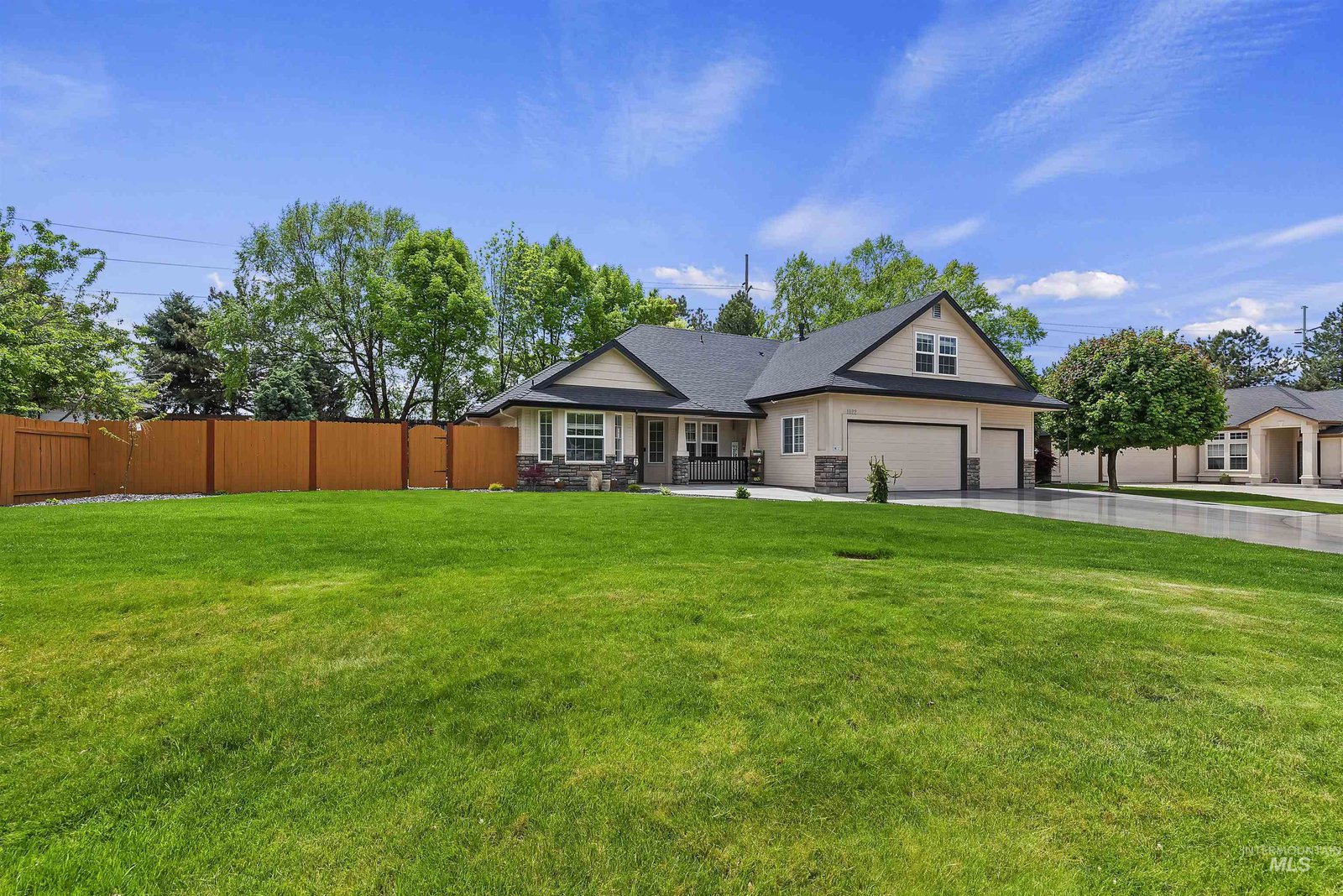 1022 S Clear Lake Place, Eagle, Idaho 83616 MLS98873659 Residential Boise, Eagle, Meridian