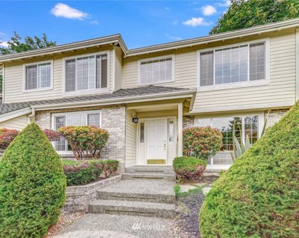 18055 NW Varese Court, Issaquah