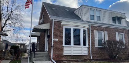 4421 Joliet Avenue, Lyons