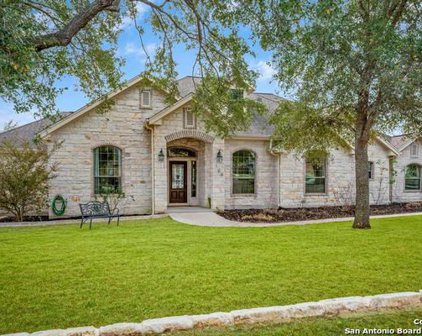 104 Rosewood Dr, La Vernia
