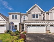 26 Baldwin Ct, Medford image