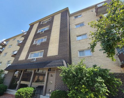 1247 S Harlem Avenue Unit #301, Berwyn