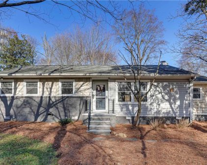 3802 Manor Drive, Greensboro