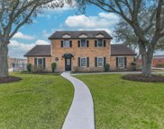2004 Butler Drive, Friendswood image