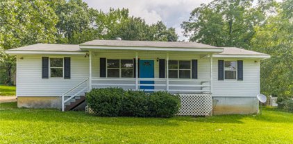 5216 Chattahoochee Street, Flowery Branch