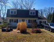 232 Maple Dr, Browns Mills image