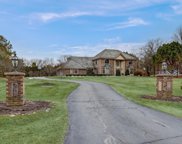 2715 West Country Club Dr, Mequon image