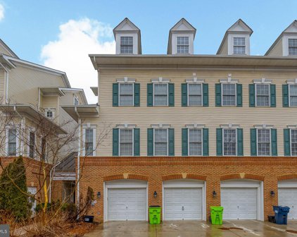 8976 Harrover   Place Unit #76A, Lorton