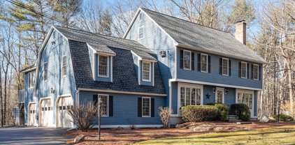 24 New Road, Windham, NH