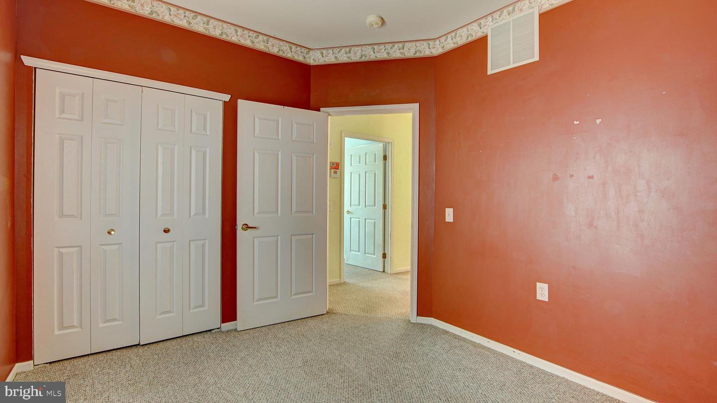 30 Ashley Dr, Delran, 08075